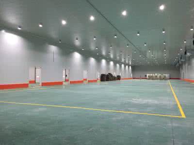  改建一個-18~-25℃低溫冷凍庫倉庫報價，冷庫工程擴建